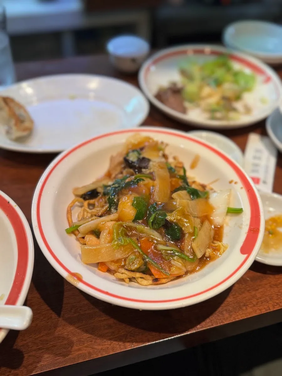 中華料理 知味菜房 · 9