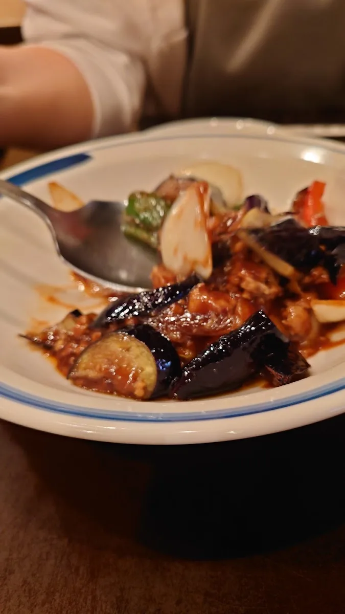 中華料理 知味菜房 · 5